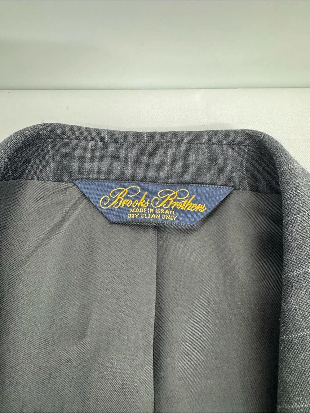Brooks Brothers 2 Piece Suit 38R 32x29 Gray Striped Wool